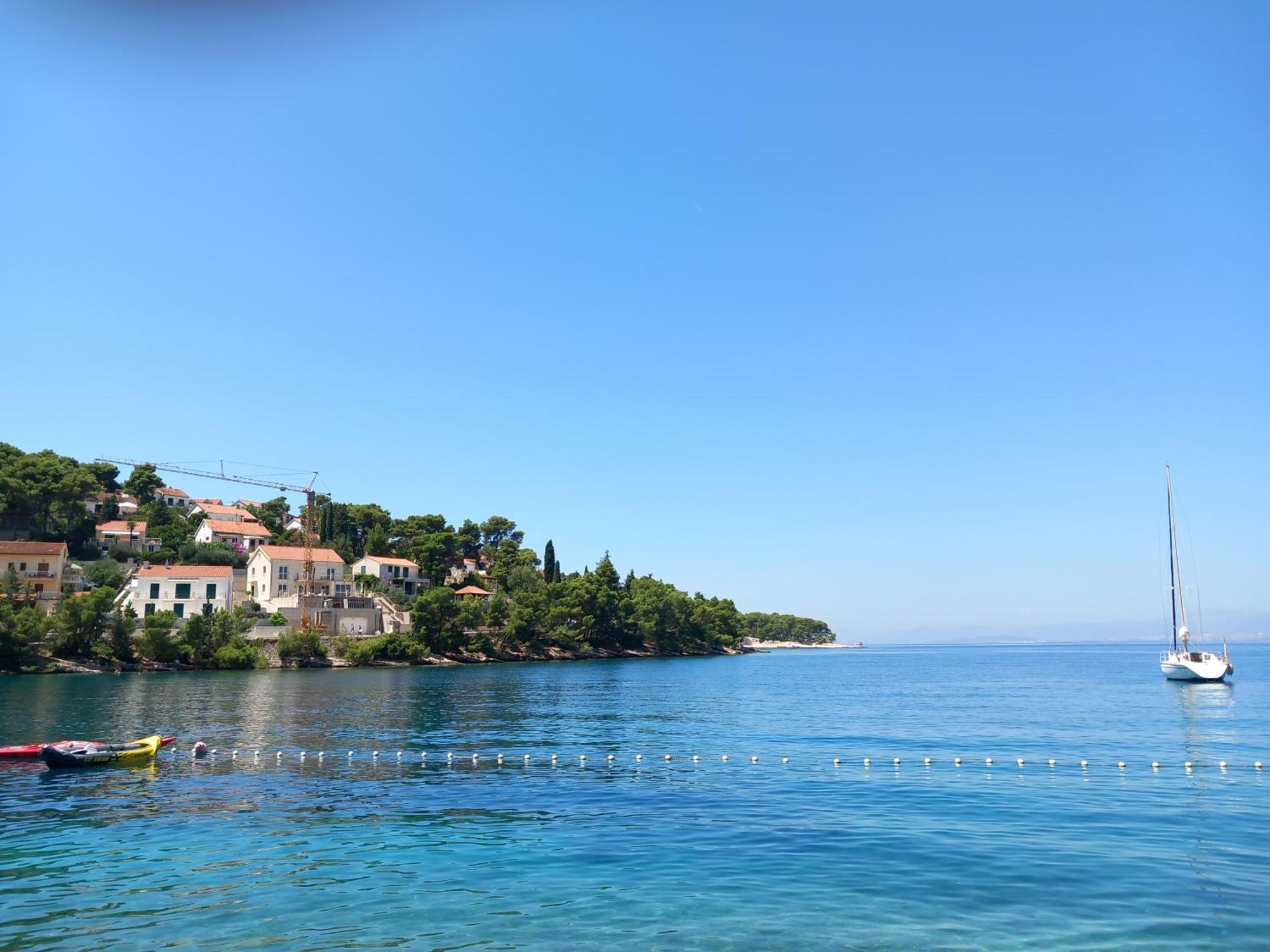 Vila Kuca Za Odmor Skalina - Sea View Splitska Exteriér fotografie